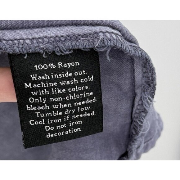 Rock & Republic Sleeveless Lace Up Neck Blouse W Fringe Sz L Western Boho - Picture 6 of 8